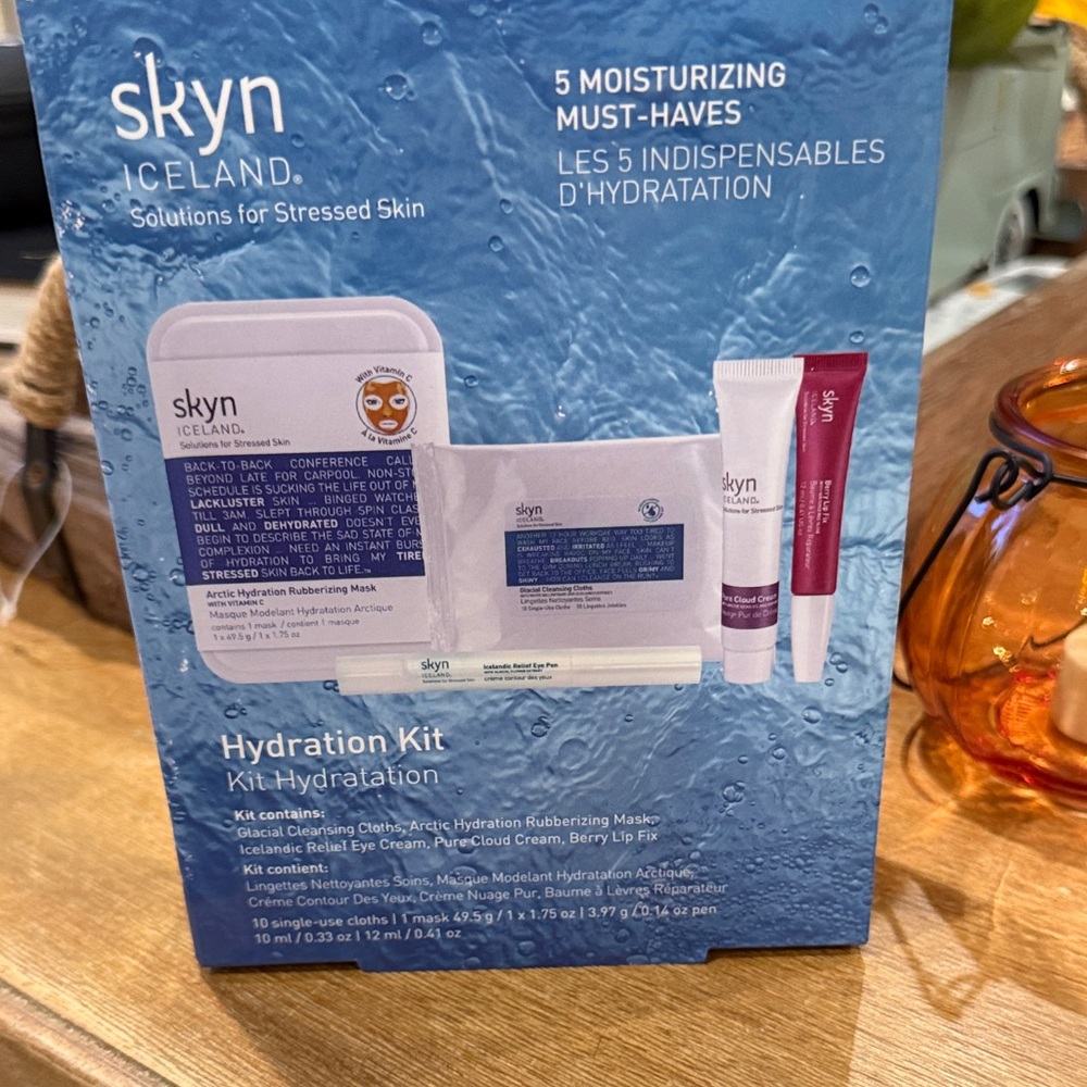 Skyn Iceland hydration kit